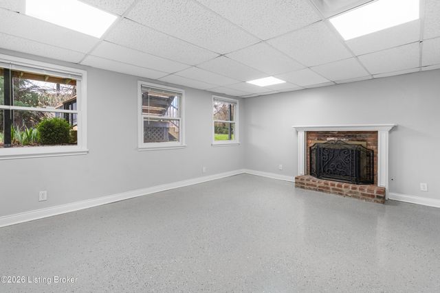 6415 Glenwood Rd, Louisville, KY 40222