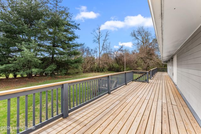 6415 Glenwood Rd, Louisville, KY 40222