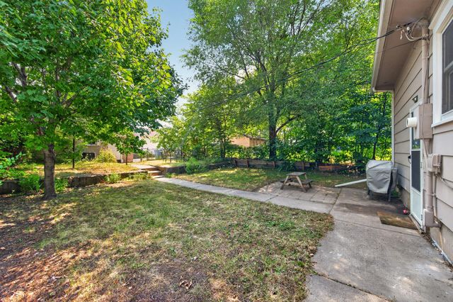3726 Dupont Avenue N, Minneapolis, MN 55412