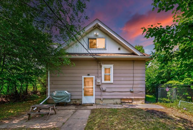 3726 Dupont Avenue N, Minneapolis, MN 55412
