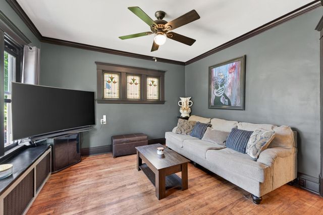 3726 Dupont Avenue N, Minneapolis, MN 55412