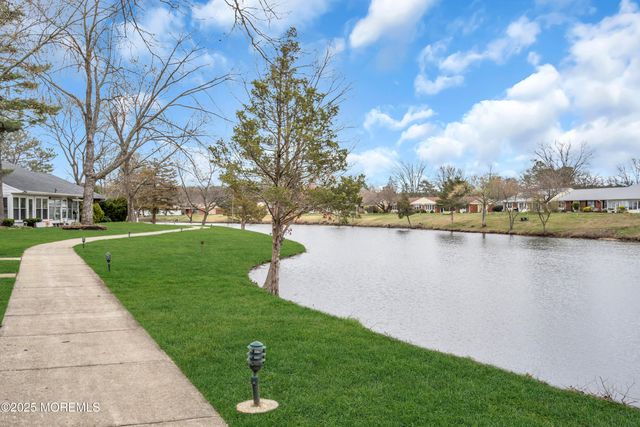 402 Picardy Court B, Lakewood, NJ 08701