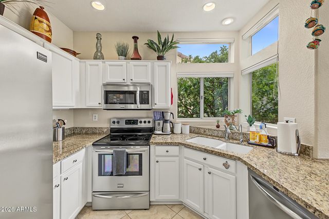 16133 W HERITAGE Drive, Sun City West, AZ 85375