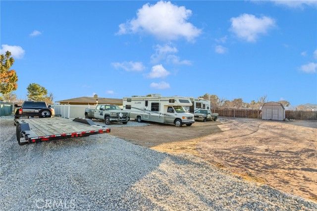 21940 Carlisle Road, Apple Valley, CA 92307