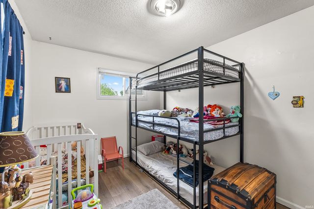 627 Courtney Drive, Fort Wayne, IN 46774