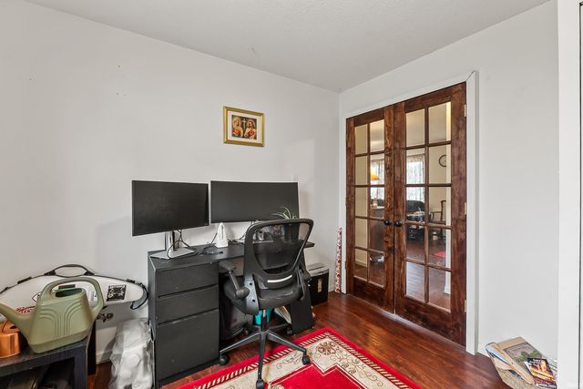 627 Courtney Drive, Fort Wayne, IN 46774
