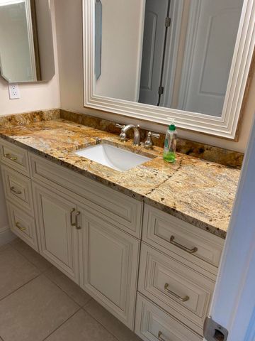 3589 S Ocean Boulevard 402, South Palm Beach, FL 33480