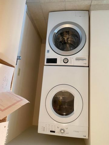 3589 S Ocean Boulevard 402, South Palm Beach, FL 33480