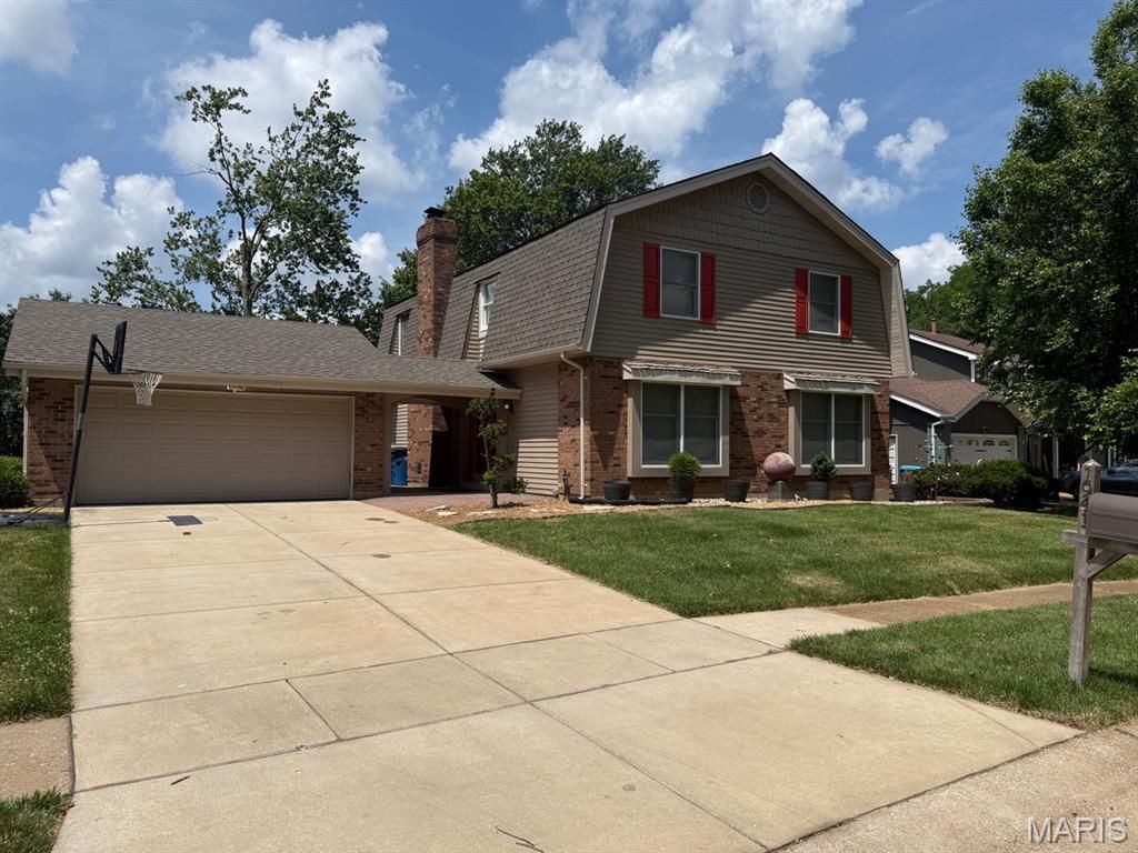 1941 Squires Way Court, Chesterfield, MO 63017