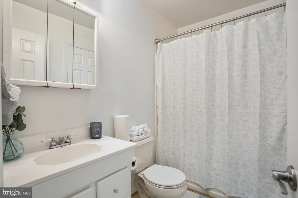 Image 14 of property listing at 11234 KETTERING PL, Upper Marlboro, MD 20774