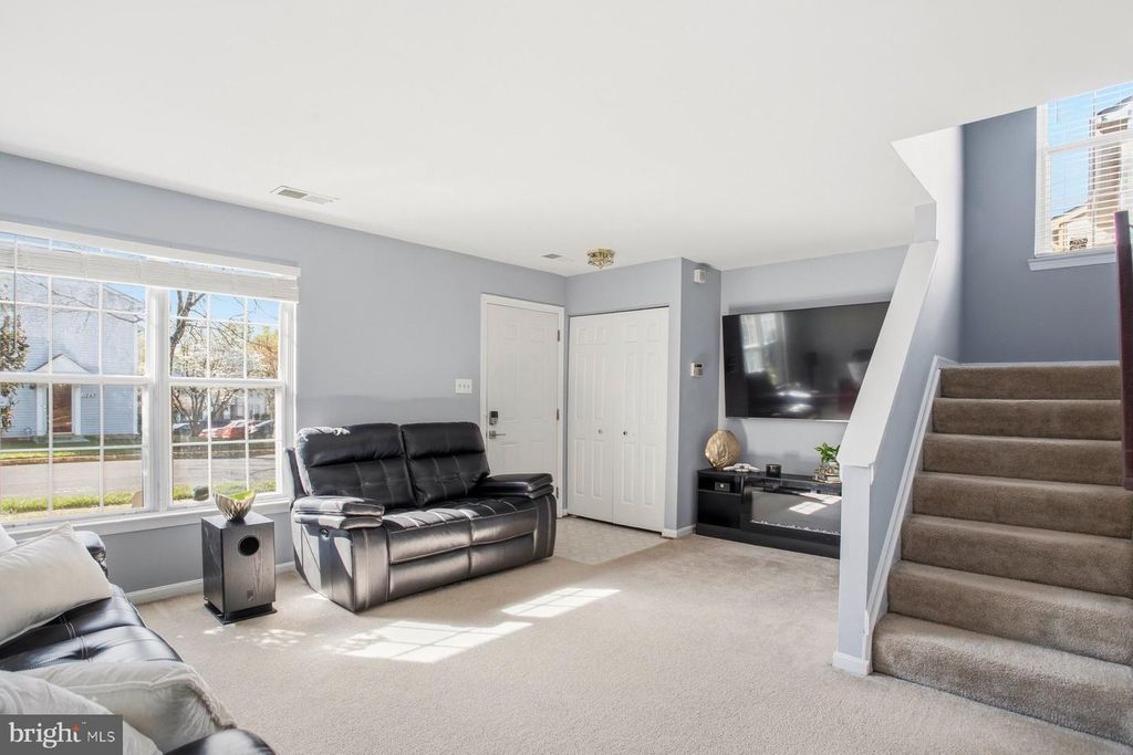 Image 5 of property listing at 11234 KETTERING PL, Upper Marlboro, MD 20774