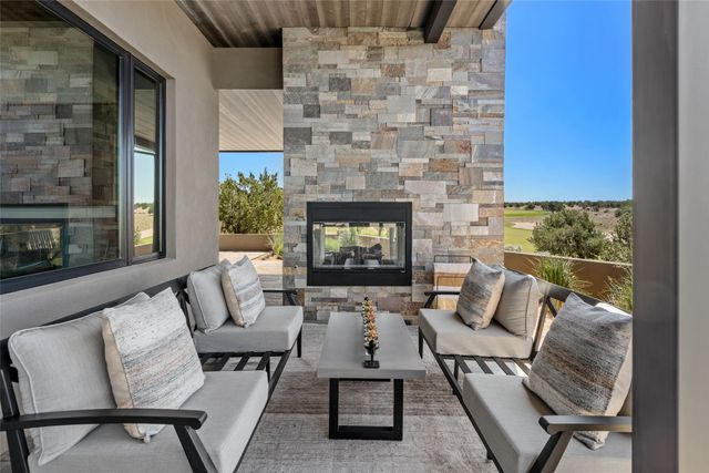 27 Valverde Lane, Santa Fe, NM 87506