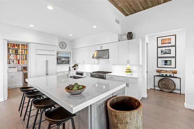 27 Valverde Lane, Santa Fe, NM 87506