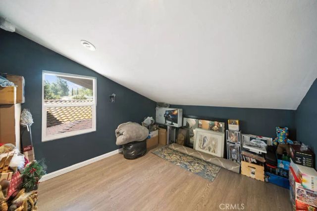 1561 Chalgrove Drive, Corona, CA 92882