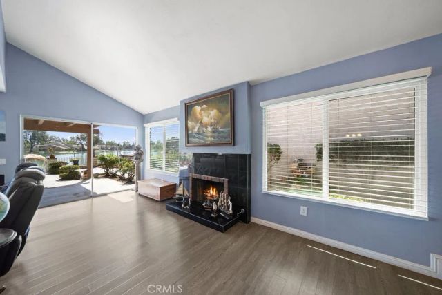 1561 Chalgrove Drive, Corona, CA 92882