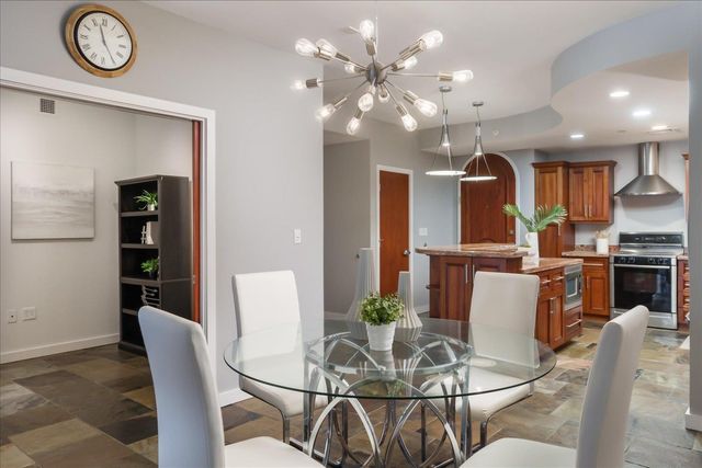 1812 West Ave 207, Austin, TX 78701