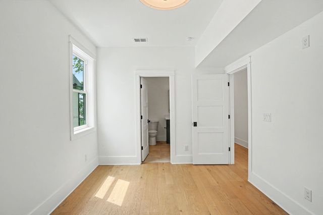 5510 Pennsylvania Ave, Nashville, TN 37209
