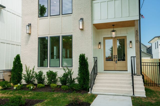 5510 Pennsylvania Ave, Nashville, TN 37209