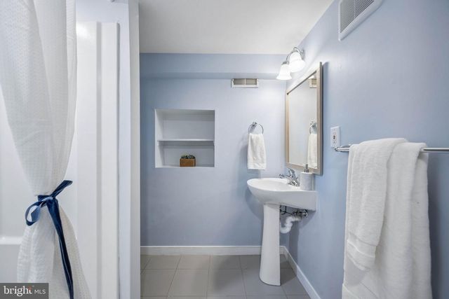 131 N LAKEWOOD AVE, Baltimore, MD 21224