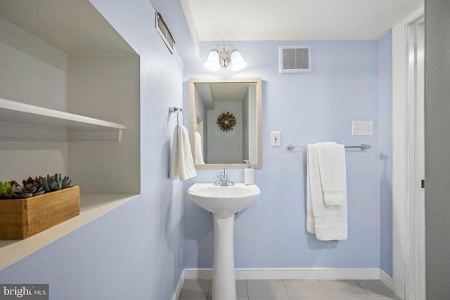 131 N LAKEWOOD AVE, Baltimore, MD 21224