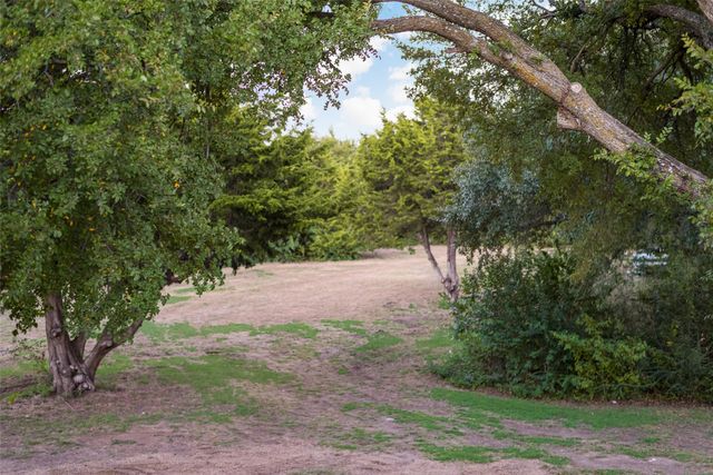 600 N Cockrell Hill Road, Desoto, TX 75115