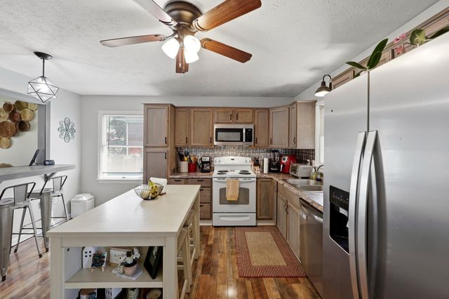 272 Kimberly Heights Drive, Nicholasville, KY 40356