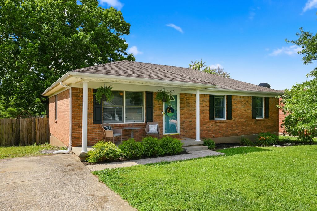 272 Kimberly Heights Drive, Nicholasville, KY 40356