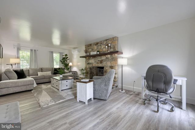 139 JOANNA RD, Morgantown, PA 19543