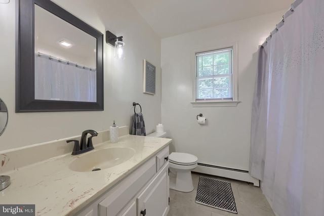 139 JOANNA RD, Morgantown, PA 19543