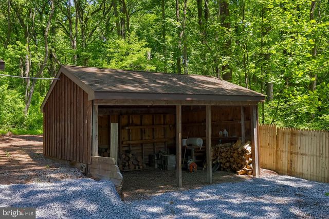 139 JOANNA RD, Morgantown, PA 19543