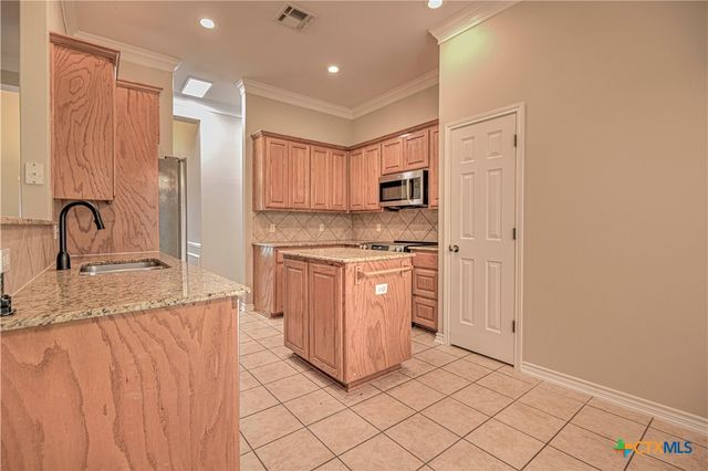 4 Sobrante Road, Belton, TX 76513