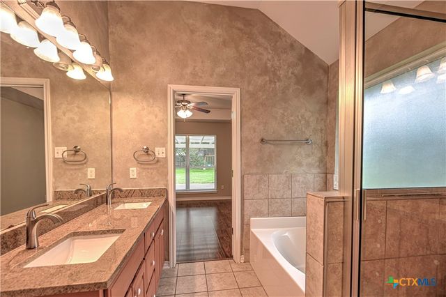 4 Sobrante Road, Belton, TX 76513