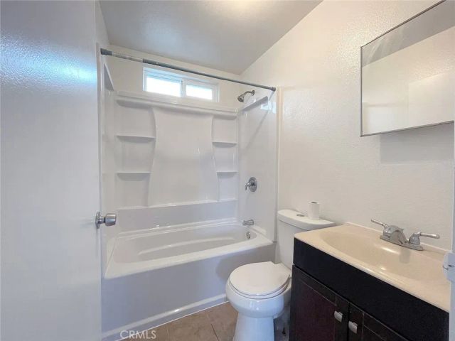 920 Cerritos Avenue, Long Beach, CA 90813