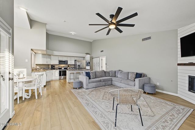 19942 N 78TH Lane, Glendale, AZ 85308