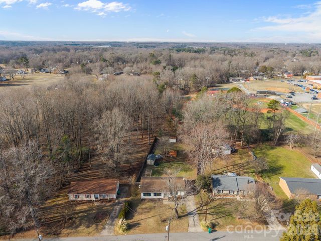 408 Rowan Gq Street, Salisbury, NC 28146