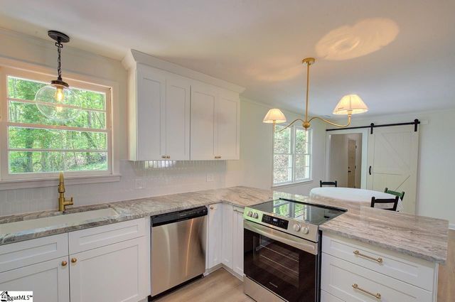 210 Rison Road, Greenville, SC 29611