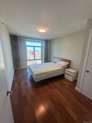 14238 37th Avenue 8B, Flushing, NY 11354