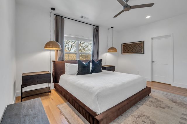 405 Marshall St Unit 3, Nashville, TN 37207