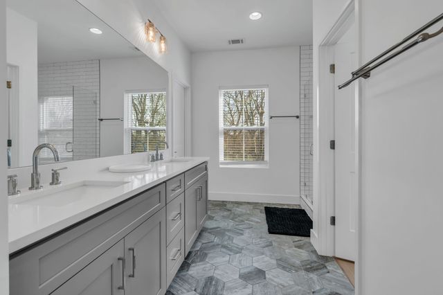 405 Marshall St Unit 3, Nashville, TN 37207