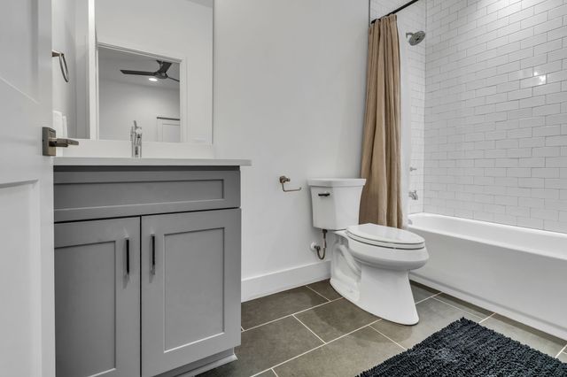 405 Marshall St Unit 3, Nashville, TN 37207