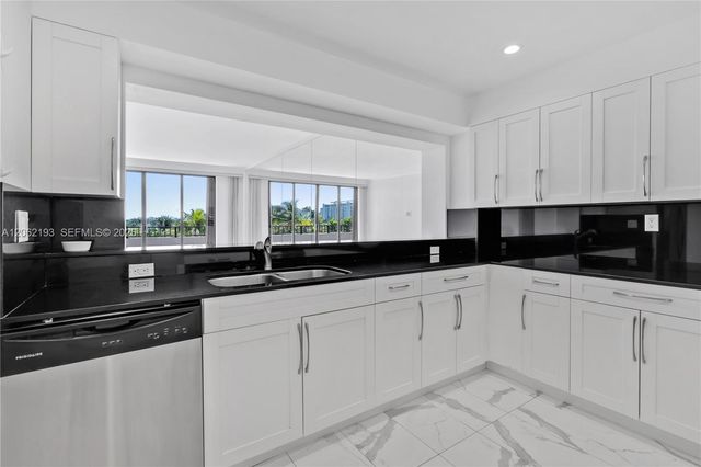 151 Crandon Blvd 441, Key Biscayne, FL 33149