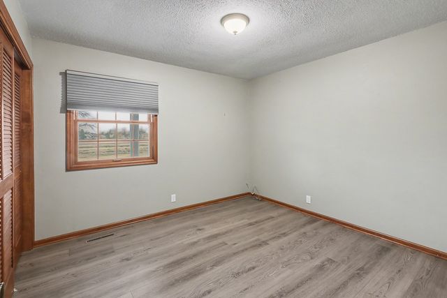 2140 Idaho Drive, Pella, IA 50219