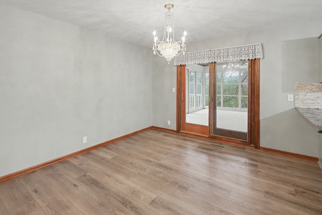 2140 Idaho Drive, Pella, IA 50219