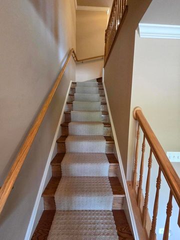 886 S Insignia Court 886, Palatine, IL 60067