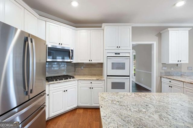 1170 Parkview Lane NW, Kennesaw, GA 30152