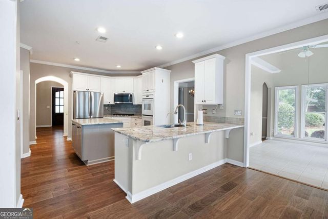 1170 Parkview Lane NW, Kennesaw, GA 30152