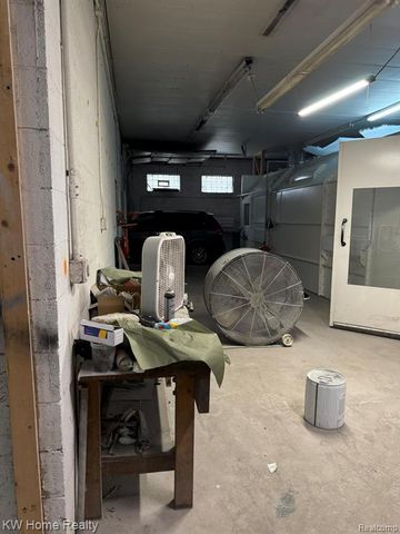 23524 E Fenkell Street, Detroit, MI 48223