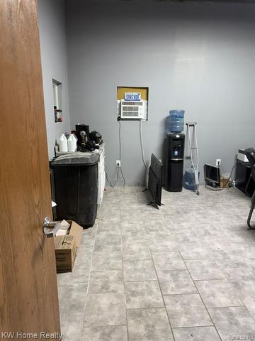 23524 E Fenkell Street, Detroit, MI 48223