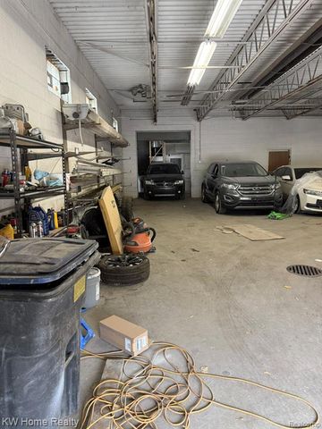 23524 E Fenkell Street, Detroit, MI 48223