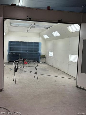 23524 E Fenkell Street, Detroit, MI 48223